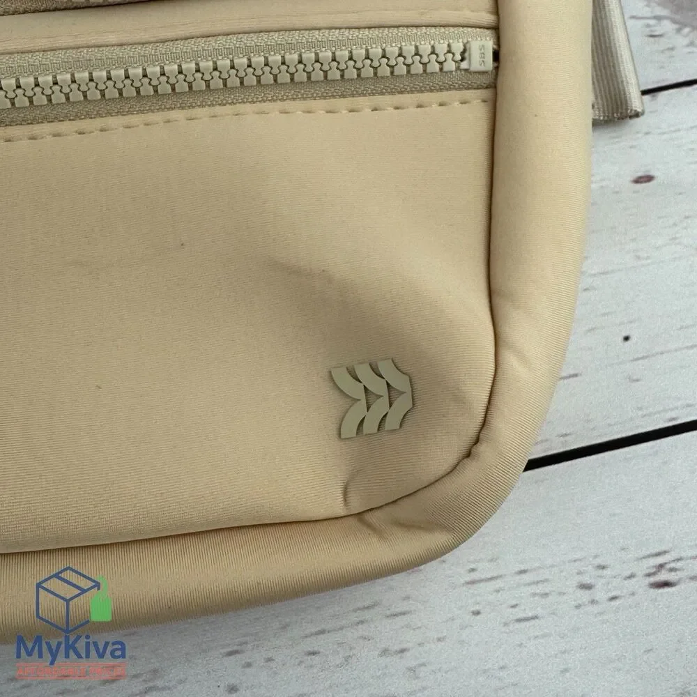 Belt Bag All In Motion Premium Cream Water Resistant Knit Fanny Pack